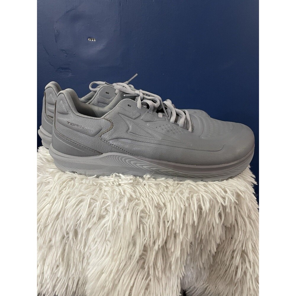 Altra Men’s  TORIN Grey Leather Lightweight Slip- Resistant Sneaker Size 12.5